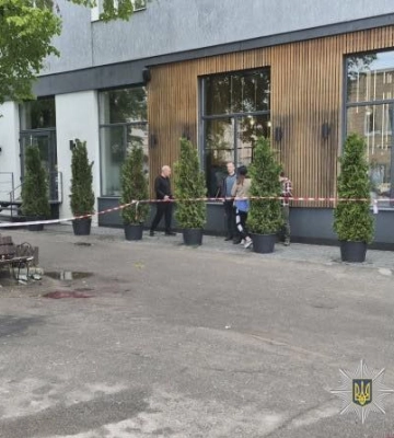 Поліція працює на місці вибуху гранати в Охтирці: 5 поранених