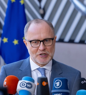 Міністр оборони Латвії подав у відставку після інцидентів з дронами