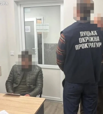 Чиновника Луцкого горсовета, подозреваемого во взятке, взяли под стражу