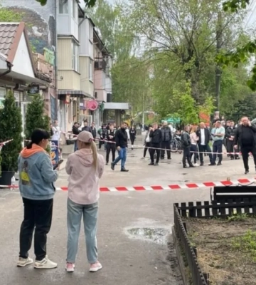 Поліція працює на місці вибуху гранати в Охтирці: 5 поранених