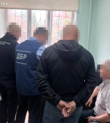 На Хмельниччині двох поліцейських підозрюють у приховуванні обставин смертельної ДТП
