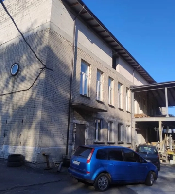 У селі на Волині продають занедбану державну будівлю (ФОТО)