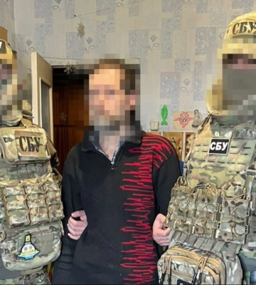 СБУ затримала коригувальника ударів рф по Запоріжжю, який маскувався під літню особу