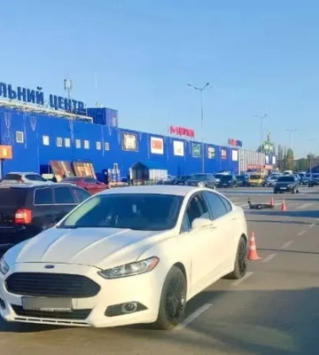 У Вінниці авто збило дитину на самокаті, хлопчика доправили до лікарні