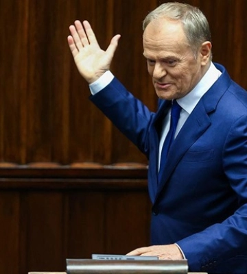 Украина попросила у Польши помощи по поводу Венгрии - Туск