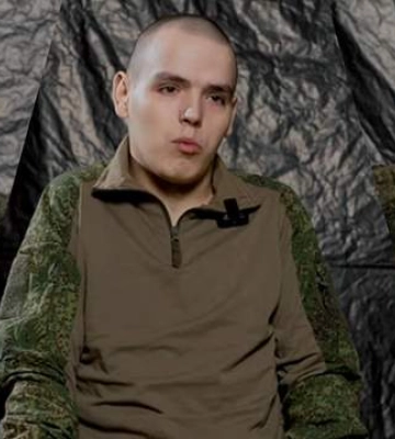 Мали канабіс і 35 літрів вина: "Азов" натрапив на підвал з росіянами на Донеччині