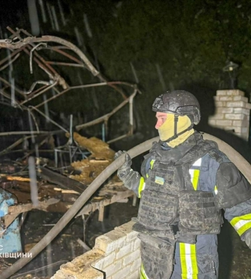 Російські дрони-камікадзе атакували підприємство та село на Харківщині