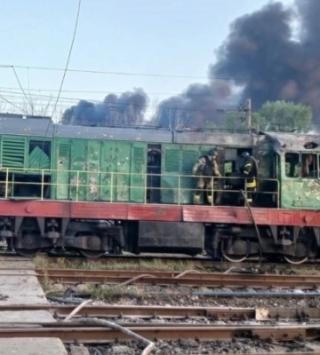 Росіяни вночі атакували п'ять районів Дніпропетровщини, є загиблий та поранені