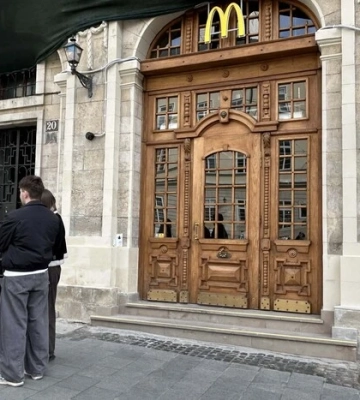 McDonald’s у центрі Львова опинився в епіцентрі скандалу