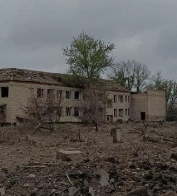 Війська РФ завдали удару по Шевченковому на Харківщині, двоє поранених