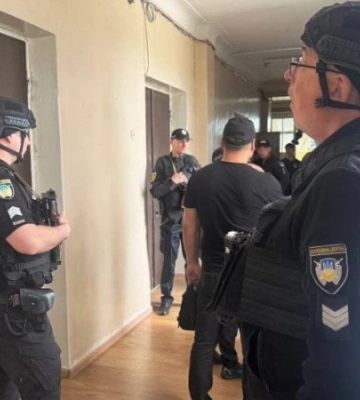 На Кіровоградщині заступник міського голови Світловодська влаштував стрілянину у приміщенні міськради, є постраждалі