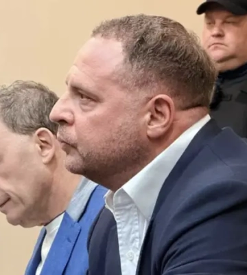 Суд обирає запобіжний захід Єрмаку: всі подробиці (відео)