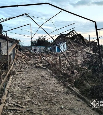 На Дніпропетровщині медики врятували ніжку немовля, яке постраждало від атаки «шахеда» (ФОТО)