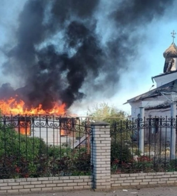 РФ ударила по Вольнянску: повреждены жилье и храм, есть жертвы