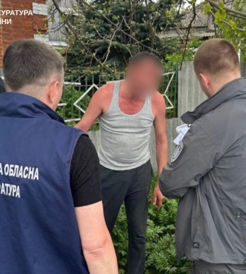 Взятка за «спокойствие»: подозрение чиновнику Госгеокадастра на Харьковщине