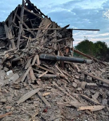 На Дніпропетровщині медики врятували ніжку немовля, яке постраждало від атаки «шахеда» (ФОТО)
