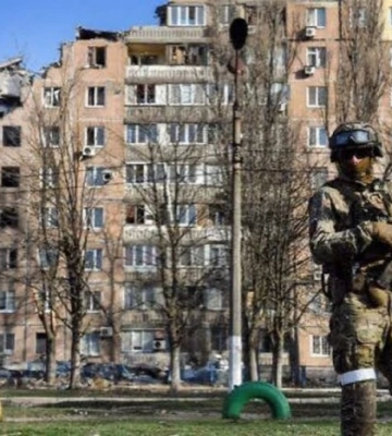 Окупанти масово відбирають житло у маріупольців