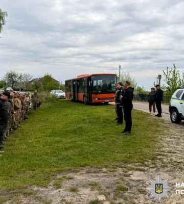 Привлекли водолазов. На Ровенщине более недели продолжаются поиски 15-летнего подростка