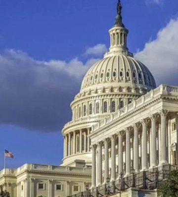 Палата представників США зібрала голоси, щоб винести на голосування допомогу Україні