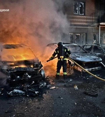 Россия массированно атаковала Киев, есть пострадавшие, под завалами ищут людей