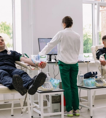 Рівненські патрульні долучилися до донорства крові