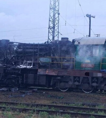 Военные РФ ударили по локомотиву в Харьковской области