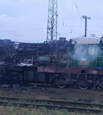 Военные РФ ударили по локомотиву в Харьковской области