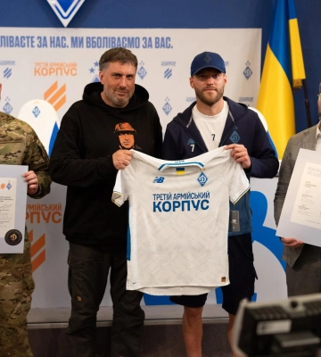 Черкащанин Петренко від «Третього корпусу» підписав угоду про співпрацю з «Динамо»