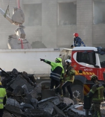 У Києві деблокували з-під завалів дев’ятого загиблого