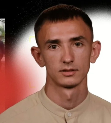 Ексбоєць Азову кинув яйце в Єрмака після суду: в поліції ще не вирішили, чи притягати його до відповідальності — Слідство.Інфо