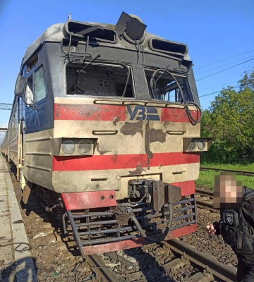 Російська армія вдарила дроном по поїзду: є поранені серед пасажирів