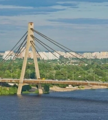 Рух Південним мостом частково обмежено до 18 травня (схема)