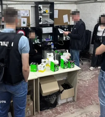 Тіньовий ринок вейпів на 125 млн грн: генпрокурор заявив про понад 150 обшуків