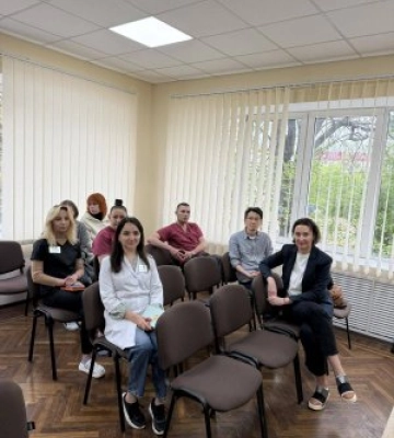 Японський професор відвідав Госпіталь Ветеранів у Миколаєві: нові підходи до реабілітації
