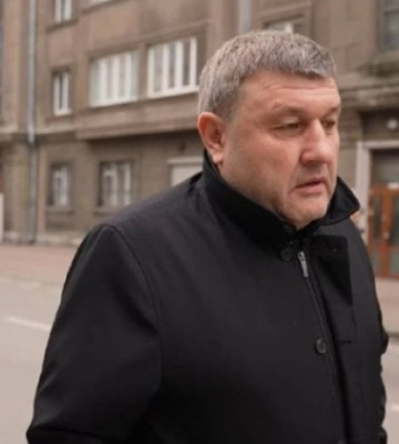 ВАКС конфіскував 7 мільйонів грн за три елітні авто нардепа