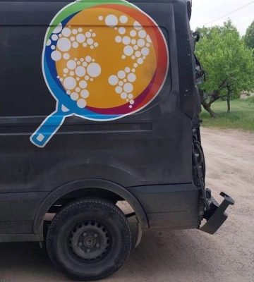 У Херсоні внаслідок удару дрона по автомобілю постраждали четверо людей – МВА