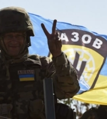 Денис «Редис» Прокопенко сообщил о возвращении домой азовцев-защитников Мариуполя