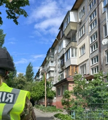 Полиция задержала мужчину, который угрожал взорвать дом в Шевченковском районе Киева