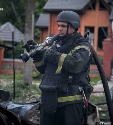 Окупанти атакували дронами житлові квартали на Сумщині