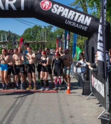 У столиці стартував забіг Spartan Kyiv, кошти з якого підуть на підтримку ГУР