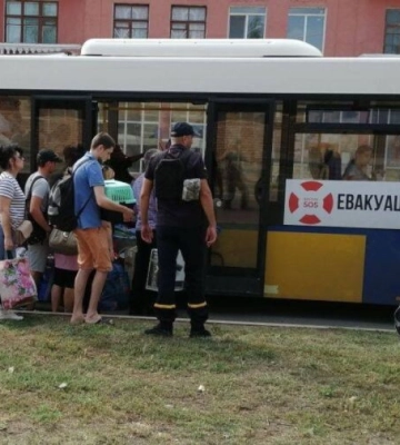 У 12 населених пунктах Шевченківської громади оголосили обов'язкову евакуацію