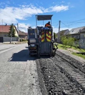 Дороги Закарпаття: під Ужгородом розпочали капітальне оновлення важливого маршруту