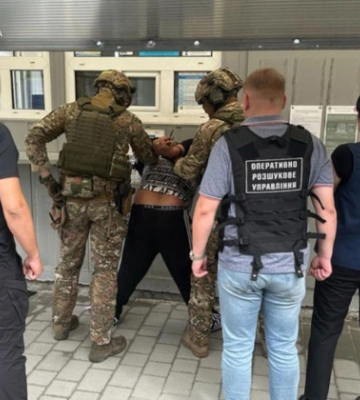 На Закарпатті засудили чоловіка за спробу продажу 11-місячного немовляти за кордон