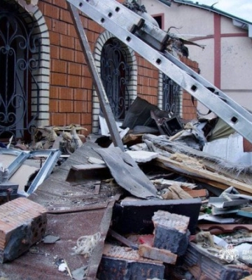 Уночі ворог атакував Дніпро: є постраждалі, понівечене підприємство і будинки