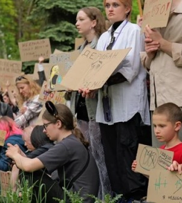 "Врахуйте правки або відкликайте": у Києві знову протестували проти нового Цивільного кодексу. ФОТОрепортаж