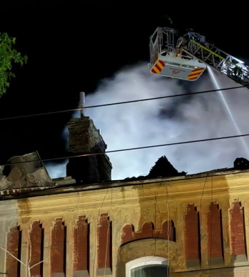 Двое пострадавших в результате вражеской атаки на Одессу