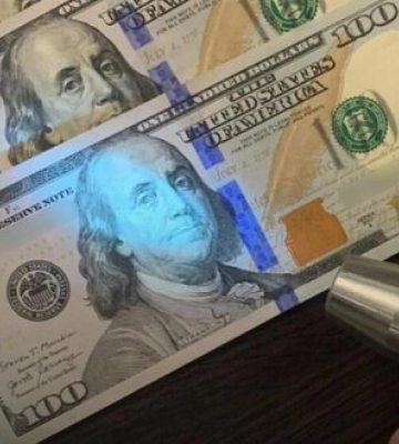$100 тис. хабаря і схема відкатів: завершено розслідування щодо екскерівників прокуратури Івано-Франківщини, - НАБУ
