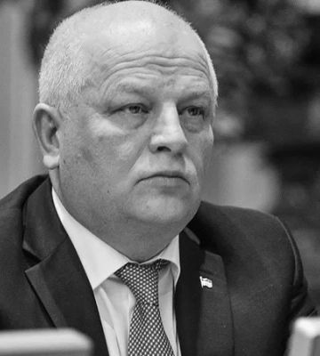 Умер народный депутат Степан Кубив