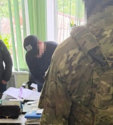 СБУ та ДБР затримали у Кропивницькому очільника ВЛК та його спільників, які торгували фейковими довідками про «інвалідність»