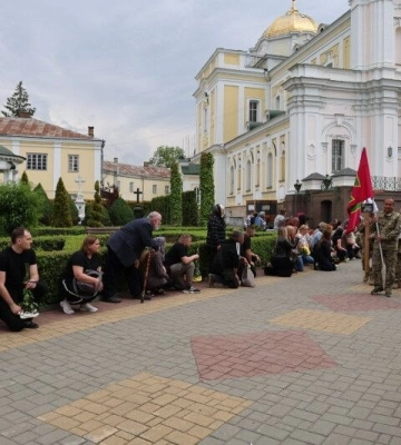 На Волині попрощалися з Героями Олександром Махновцем та Валерієм Максимчуком